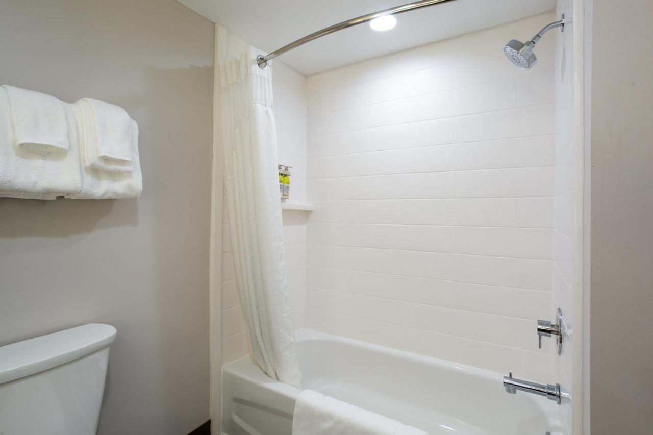 Holiday Inn Express & Suites - Morehead City By Ihg Экстерьер фото