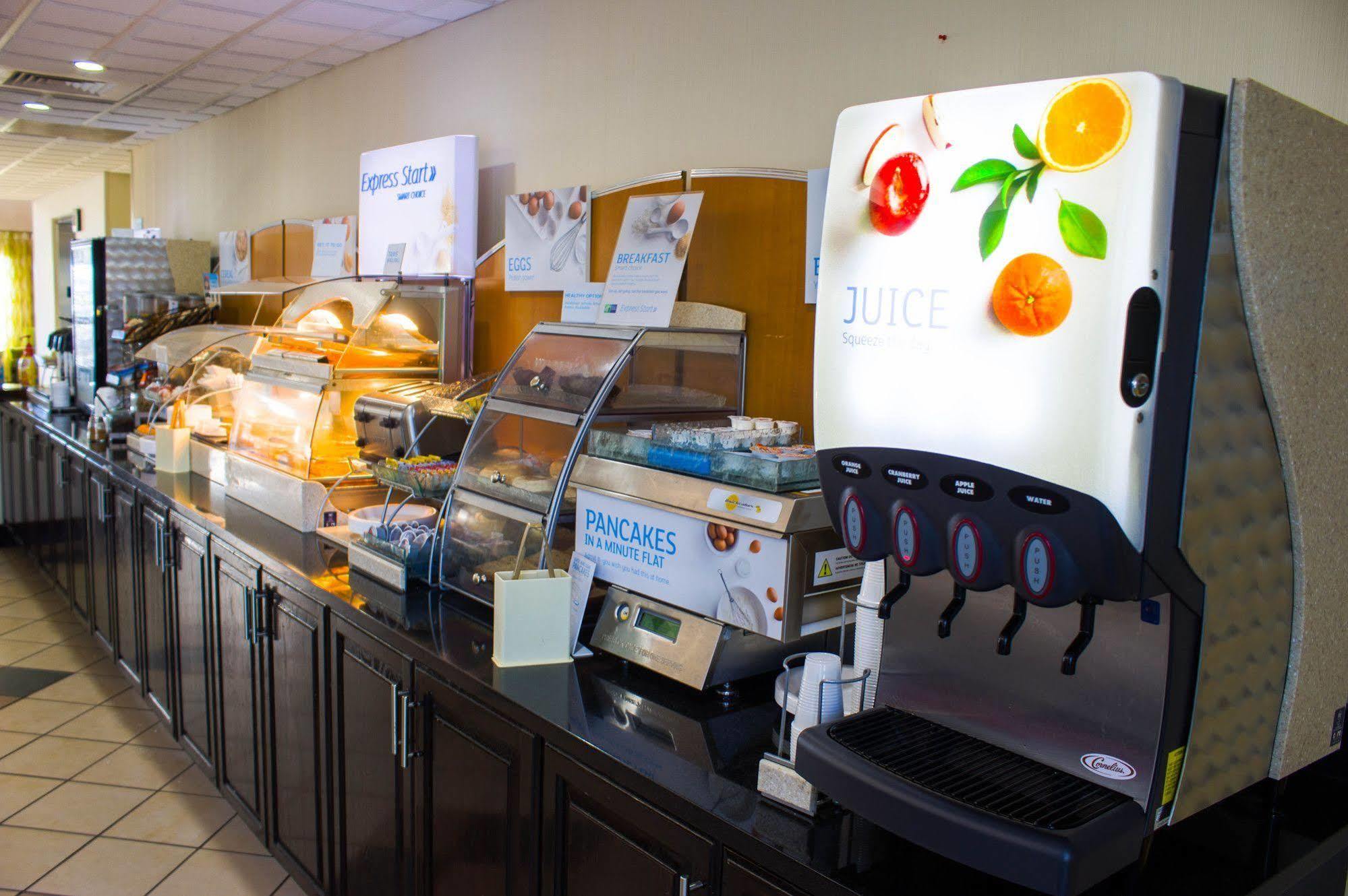 Holiday Inn Express & Suites - Morehead City By Ihg Экстерьер фото
